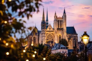 Week-end romantique en amoureux à Evreux couple love room